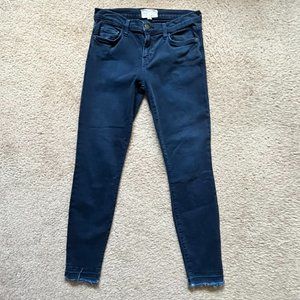Current/Elliott Skinny Blue Frayed Rolled Down Hem Jeans 28